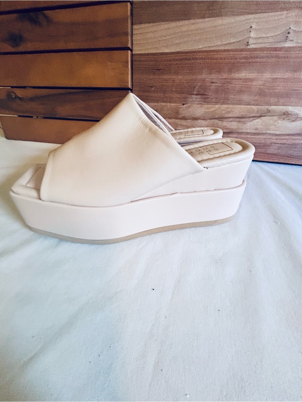 SHU SHOP Karlie Platform Wedge Sandals Size 8 **NEW**